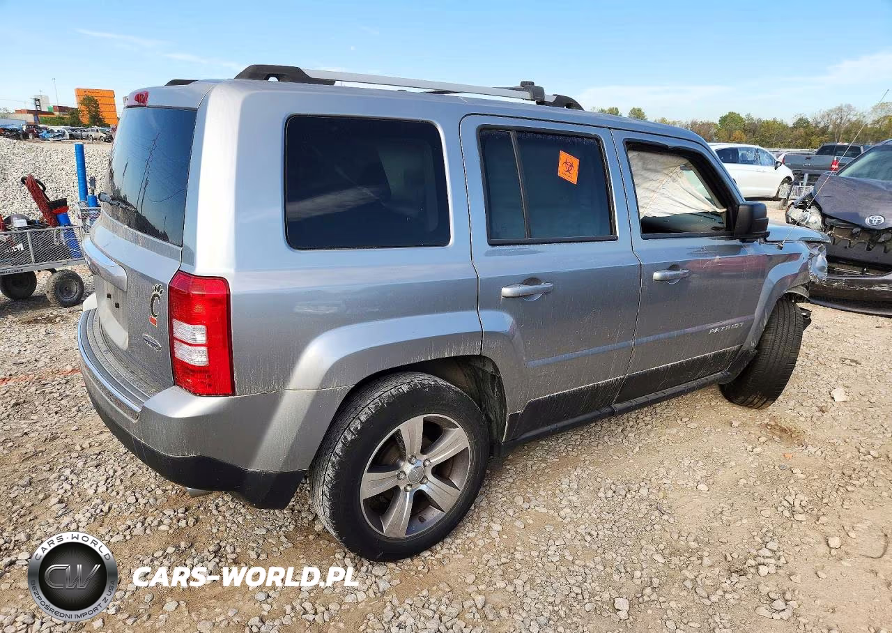 2016 Jeep Patriot Latitude VIN:1C4NJPFA7GD800115 - 3