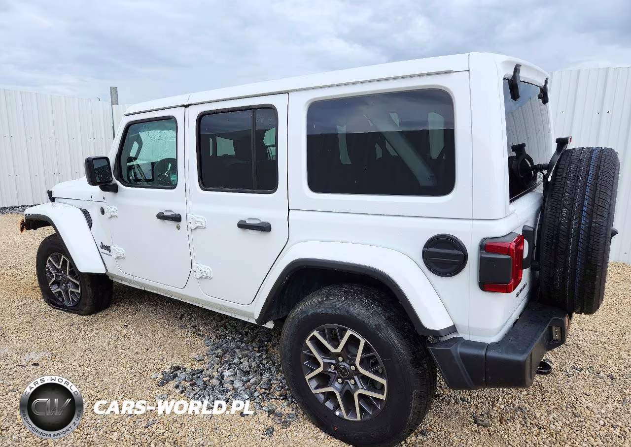 2026 Jeep Wrangler Sahara VIN:1C4PJXEN0TW185886 - 2