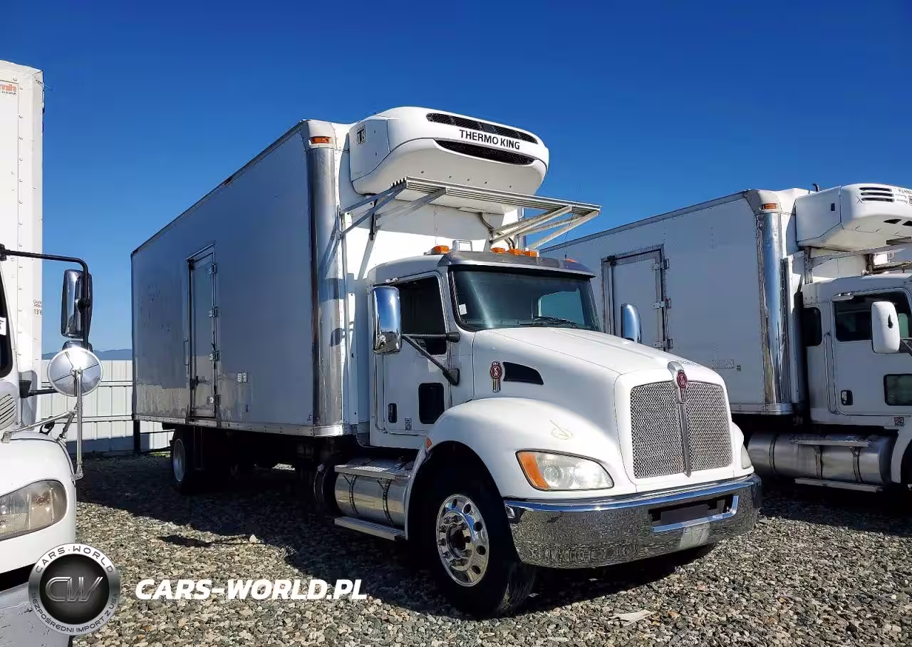 2011 Kenworth T370 Refrigerated Box Truck