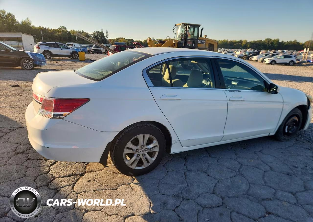 2011 Honda Accord Lx VIN:1HGCP2F30BA151456 - 3