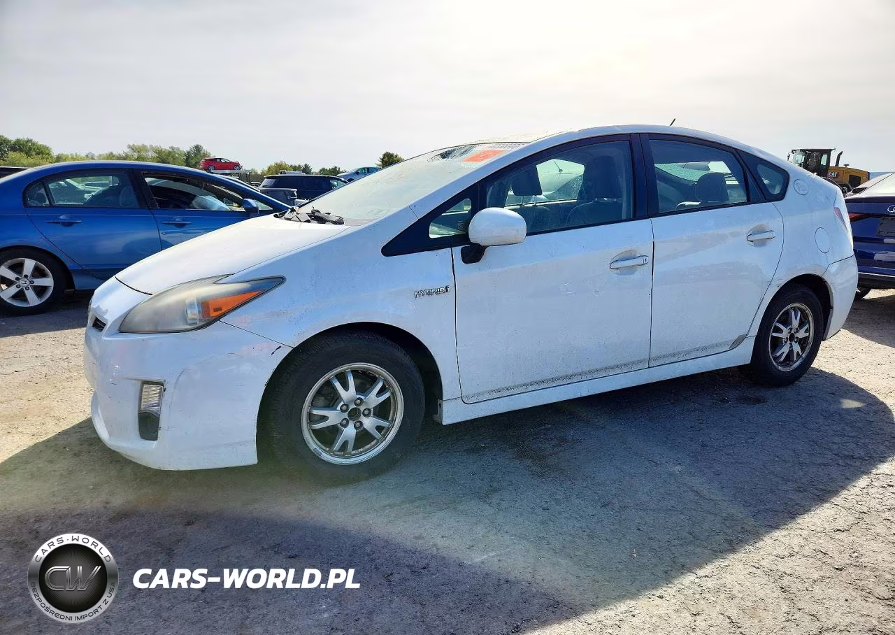 2011 Toyota Prius Two