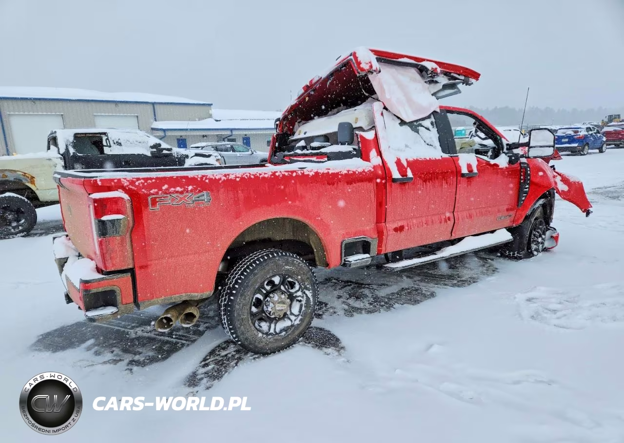 2024 Ford F250 Super Duty VIN:1FT8W2BT0RED51351 - 3