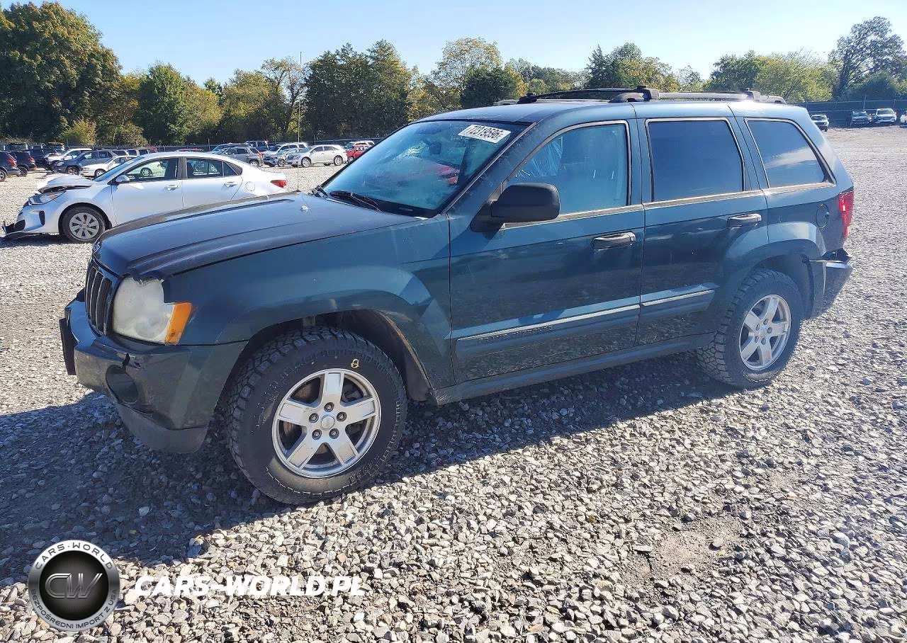 2005 Jeep Grand Cherokee Laredo VIN:1J4GR48K45C513379 - 1