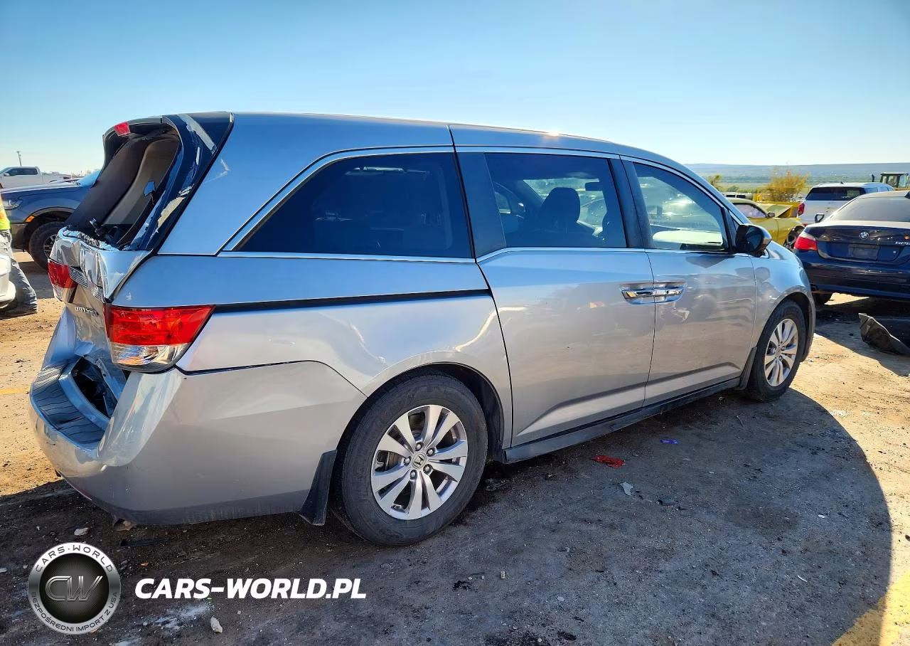 2016 Honda Odyssey Se VIN:5FNRL5H30GB139146 - 3