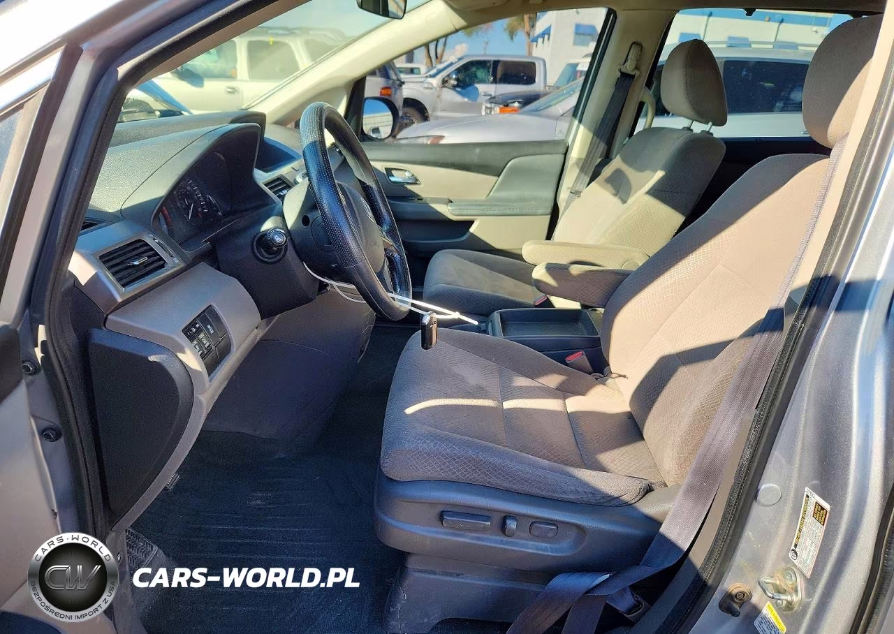 2016 Honda Odyssey Se VIN:5FNRL5H30GB139146 - 7