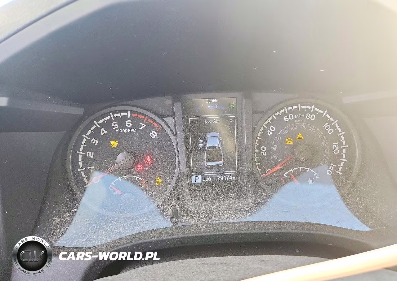 2022 Toyota Tacoma Sr V6 VIN:3TMCZ5AN3NM531790 - 9