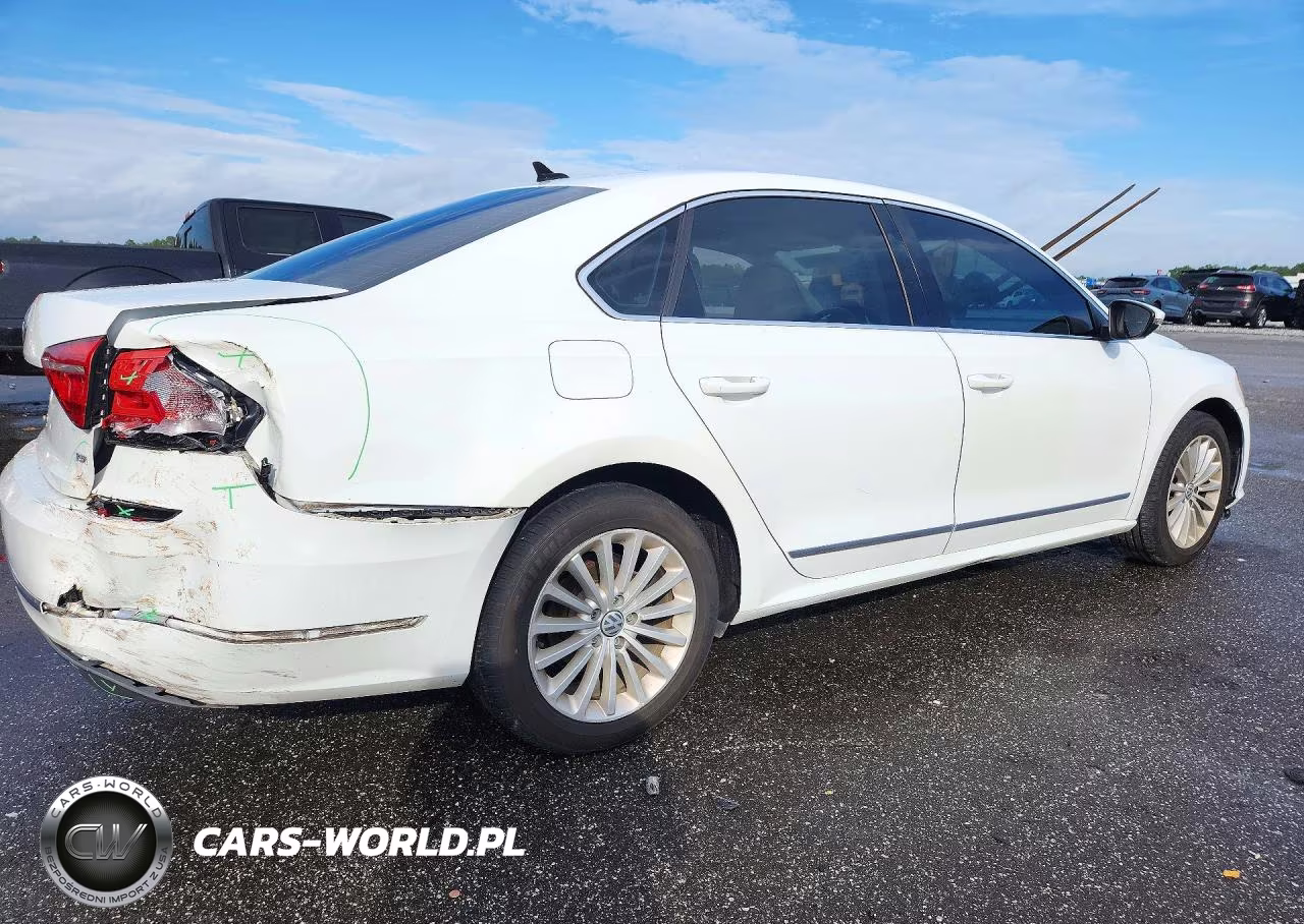 2016 Volkswagen Passat Se VIN:1VWBT7A39GC012154 - 3