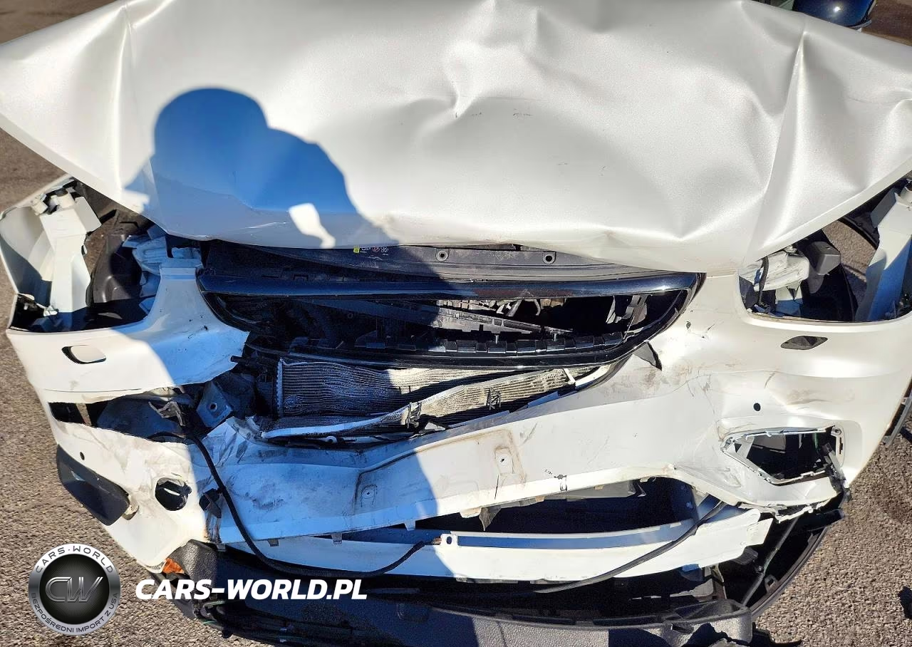 2019 Volvo Xc40 T5 R-Design VIN:YV4162UM3K2104403 - 12
