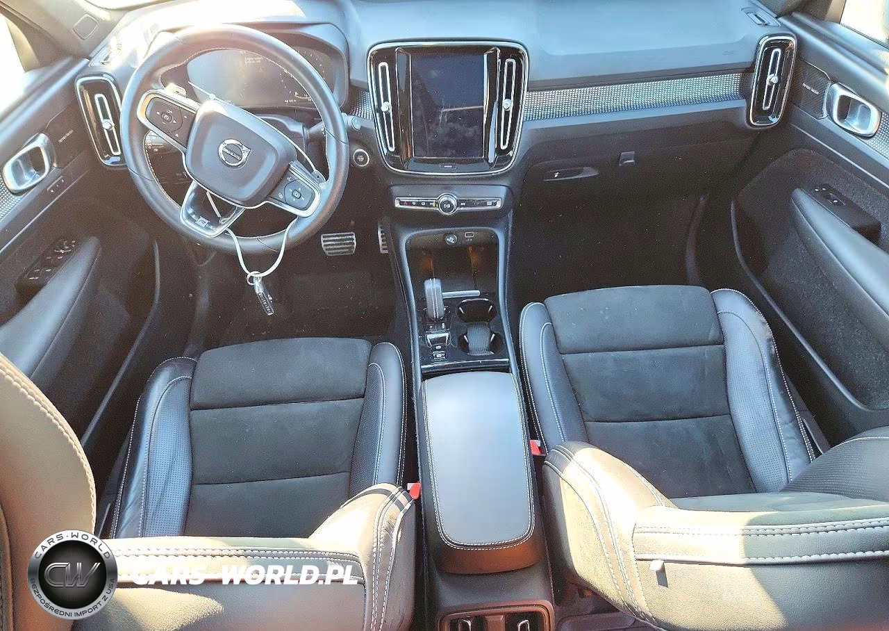 2019 Volvo Xc40 T5 R-Design VIN:YV4162UM3K2104403 - 8