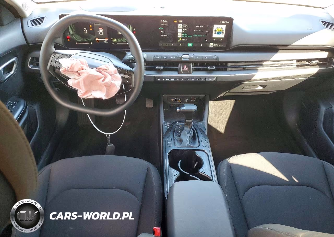 2026 Kia K4 Lxs VIN:3KPFT4DE6TE365812 - 8