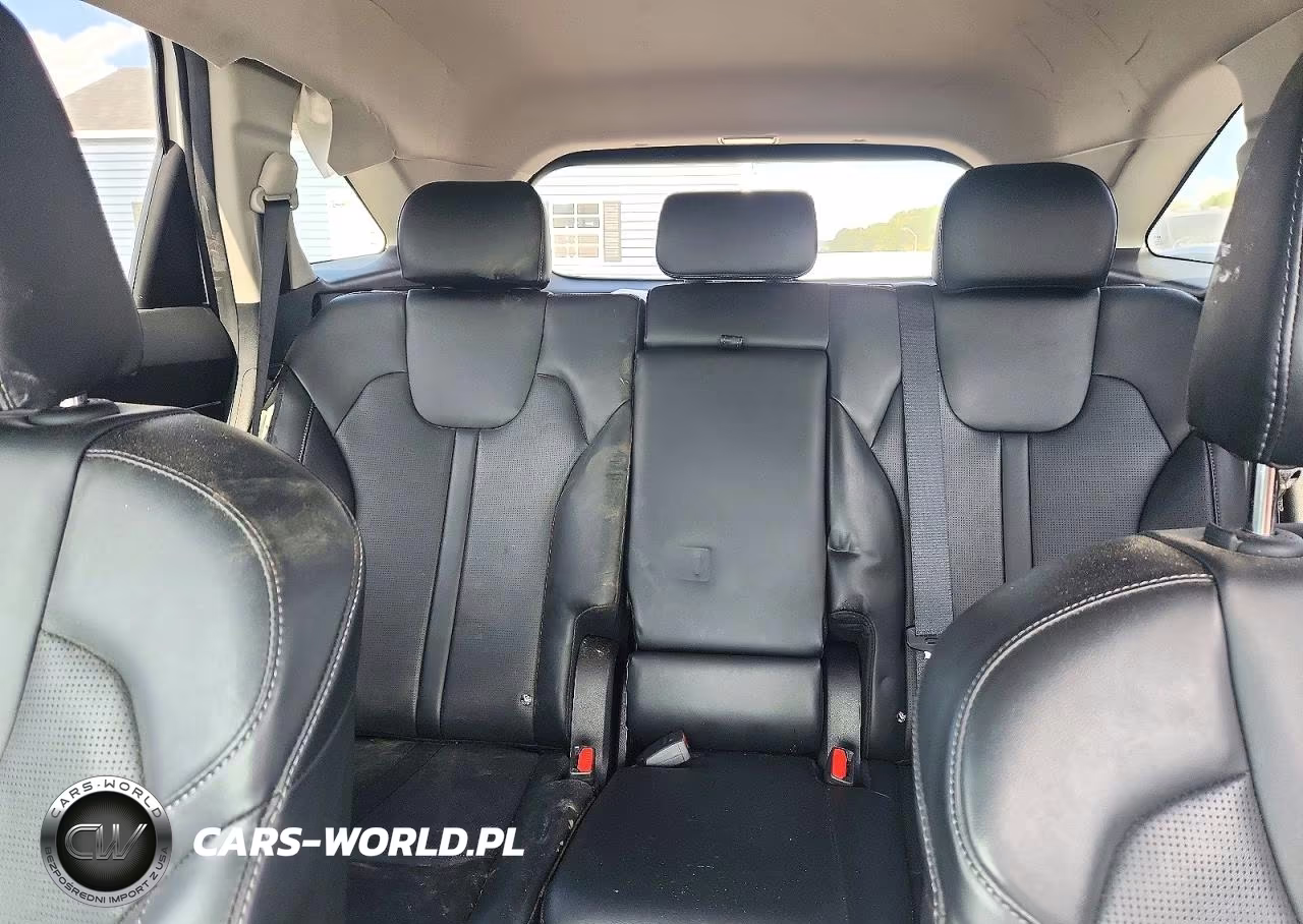 2024 Kia Sorento S VIN:5XYRL4JC2RG254704 - 10