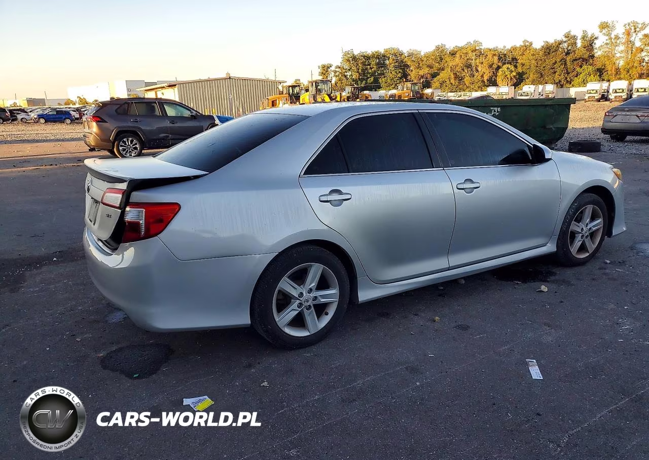 2012 Toyota Camry Se VIN:4T1BF1FK6CU145977 - 3