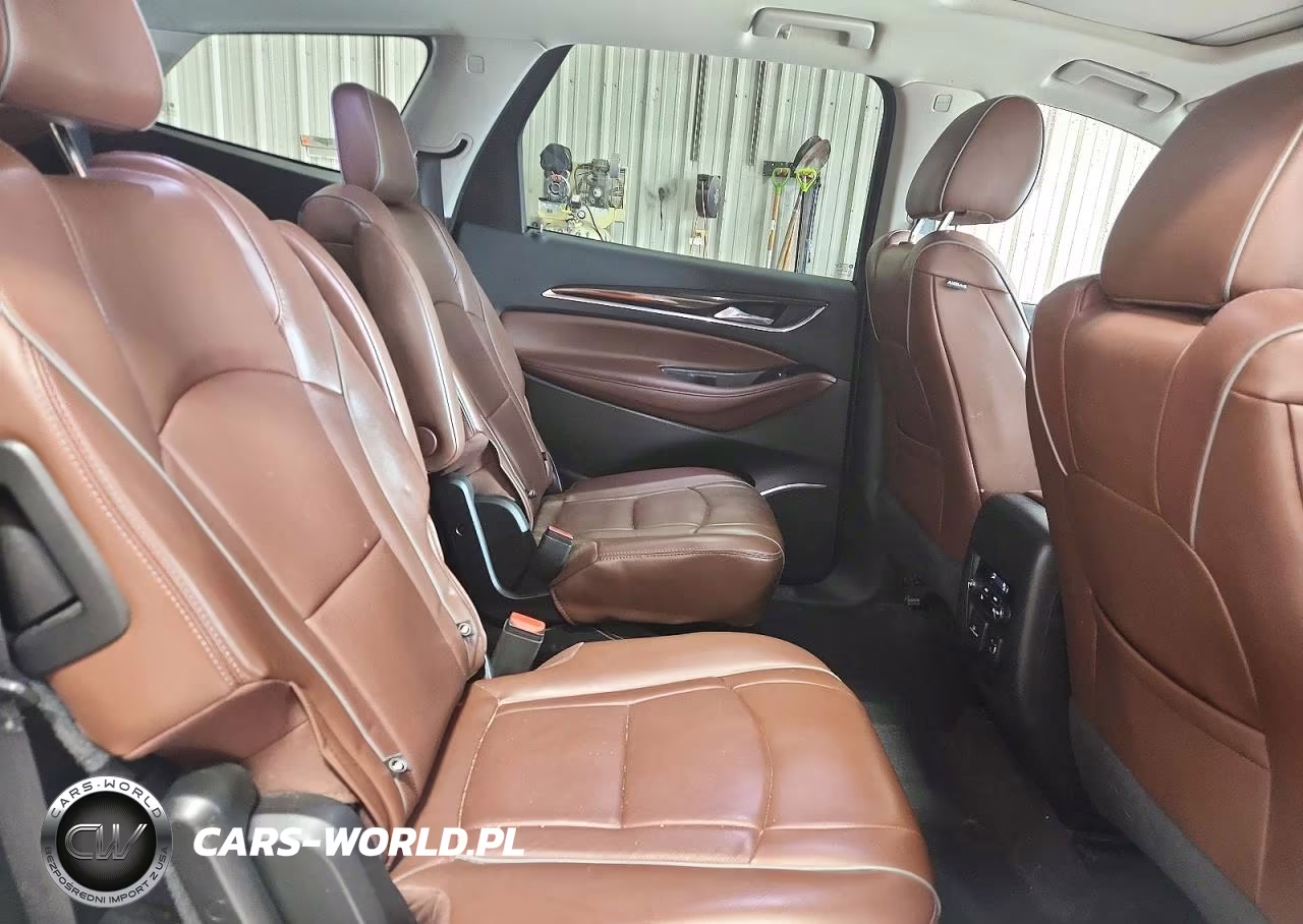 2018 Buick Enclave Avenir VIN:5GAEVCKW5JJ254827 - 10