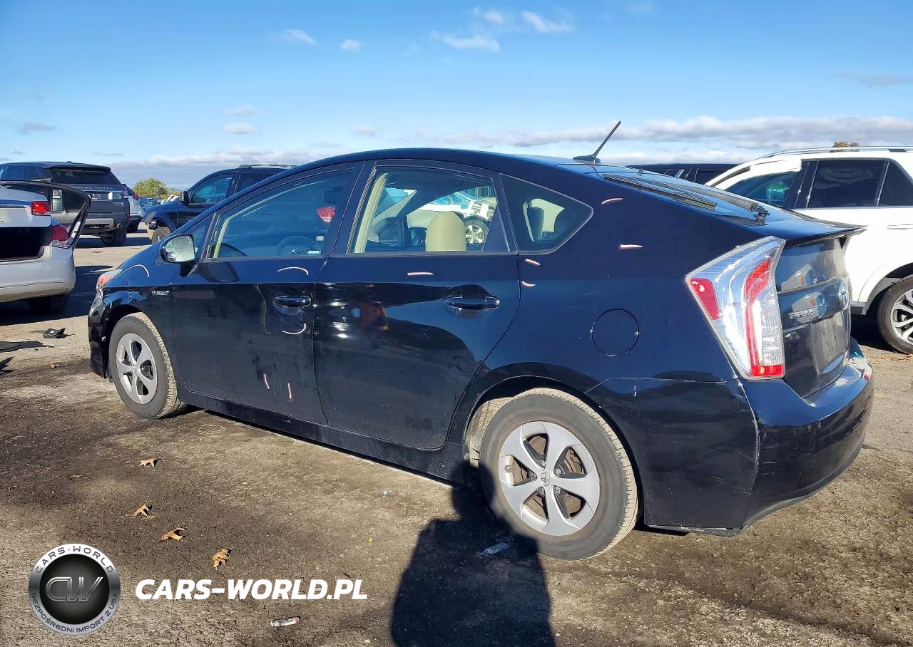 2014 Toyota Prius Four VIN:JTDKN3DU6E0388948 - 2
