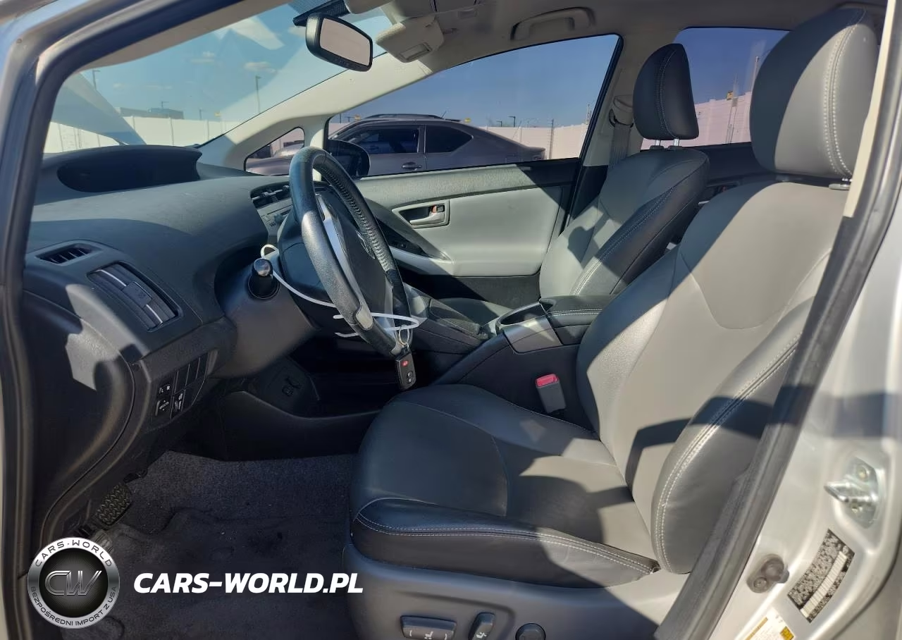2013 Toyota Prius Four VIN:JTDKN3DU9D1689920 - 7