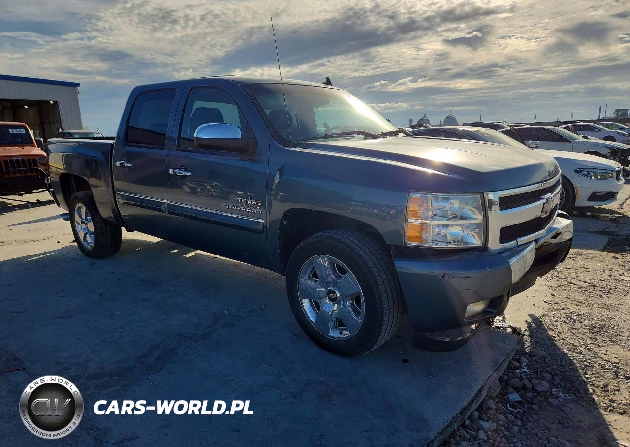 2011 Chevrolet Silverado C1500 Lt VIN:3GCPCSE06BG219599 - 4