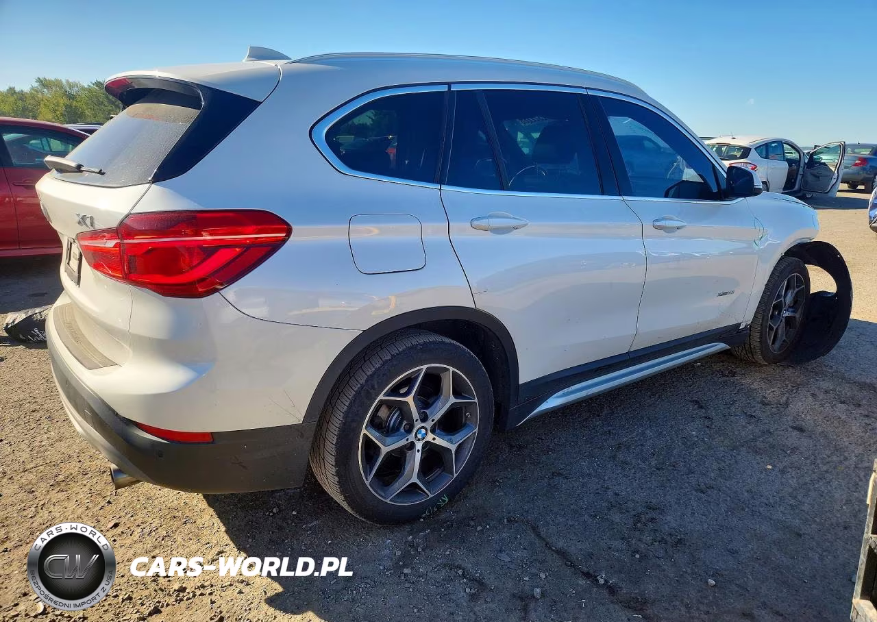 2016 BMW X1 xDrive28I VIN:WBXHT3C38GP880306 - 3