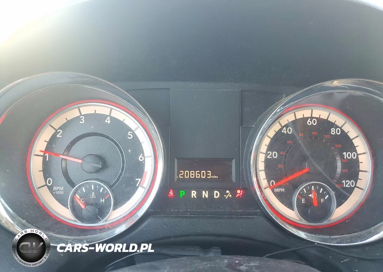 2015 Dodge Grand Caravan Sxt VIN:2C4RDGCG7FR548640 - 9