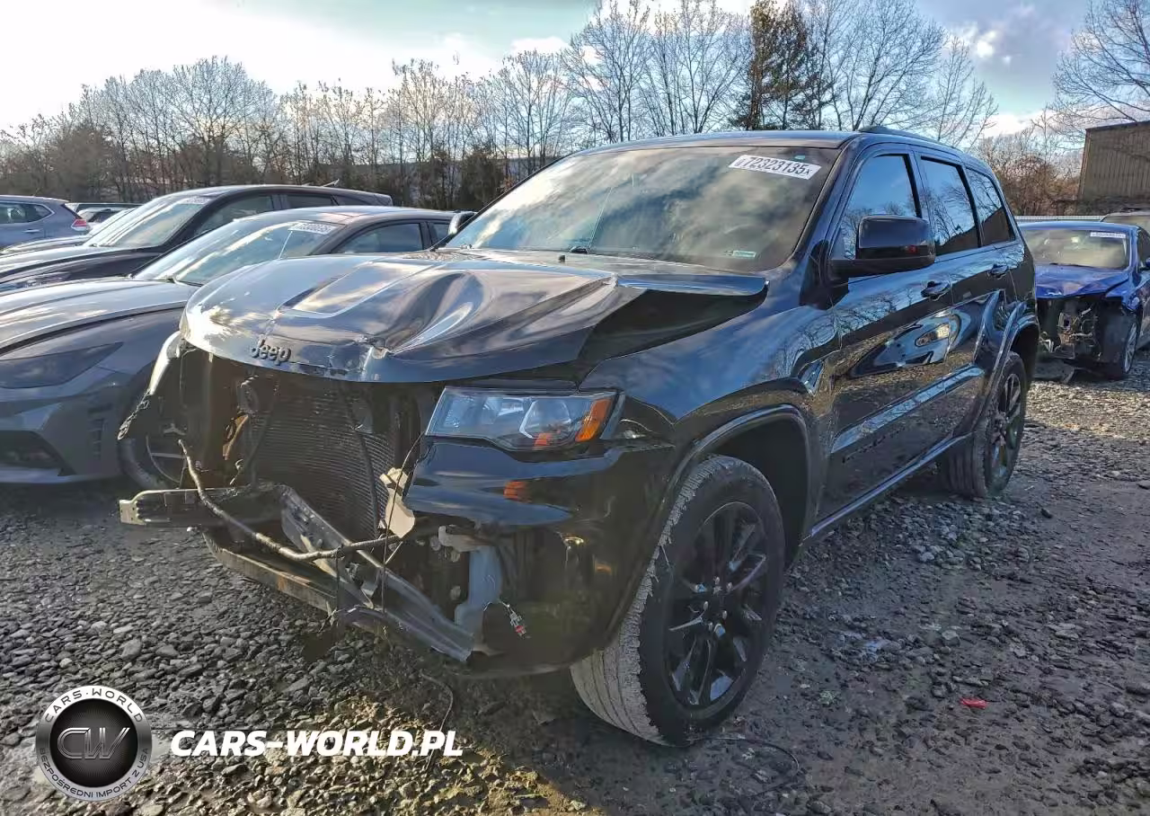2017 Jeep Grand Cherokee Laredo