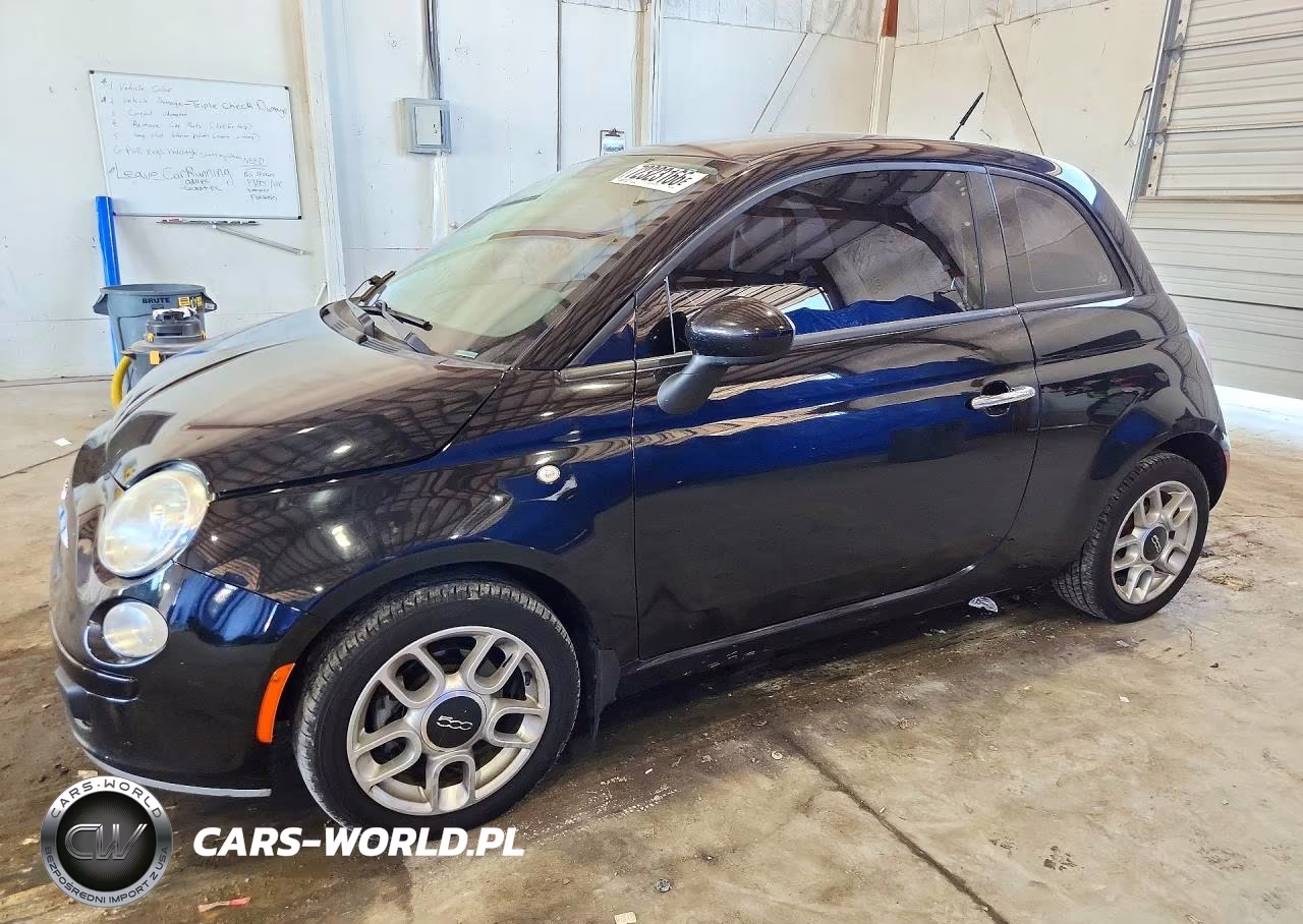 2015 Fiat 500 Pop VIN:3C3CFFAR0FT561830 - 1