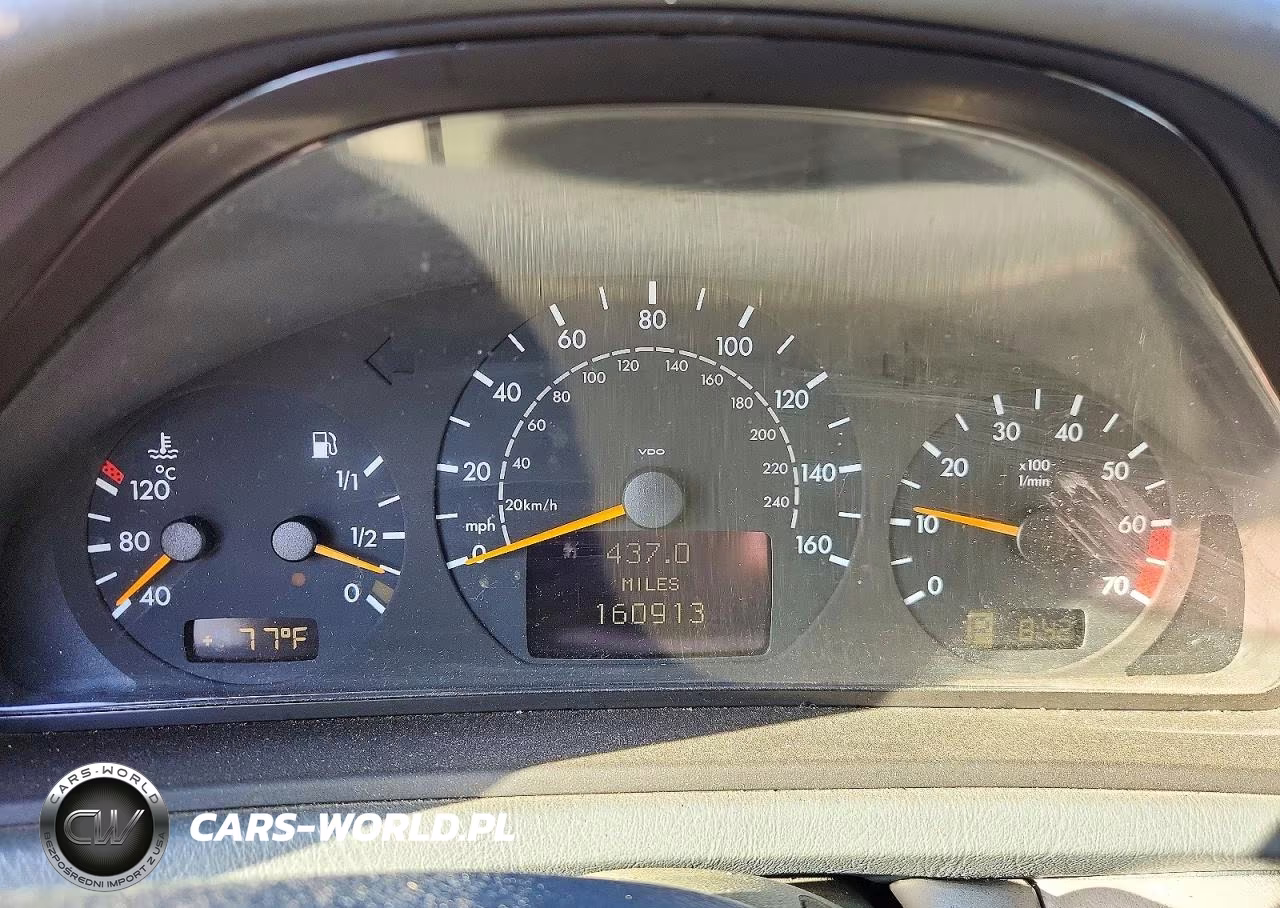 2003 Mercedes-Benz Clk 320 VIN:WDBLK65G63T140667 - 9