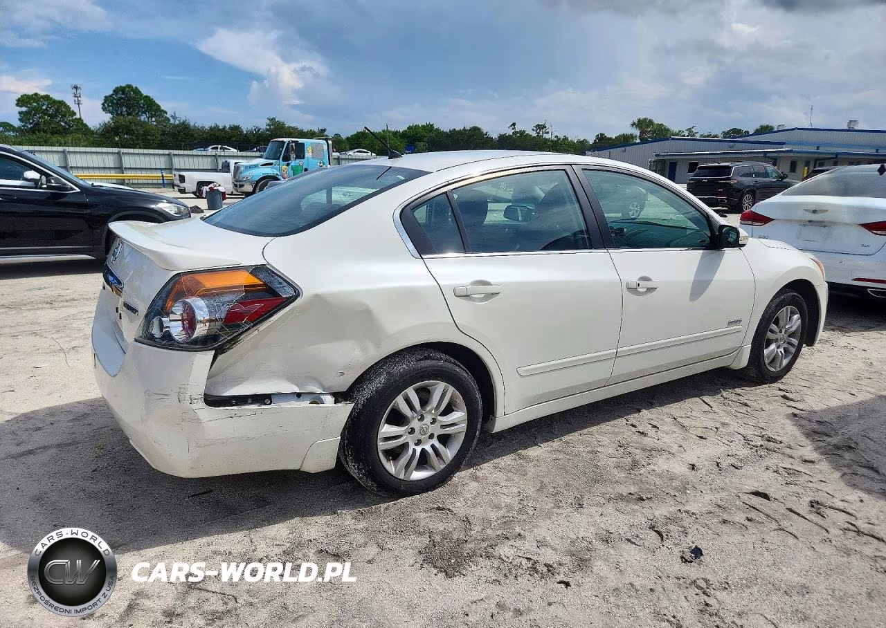 2010 Nissan Altima Hybrid VIN:1N4CL2AP6AC111959 - 3