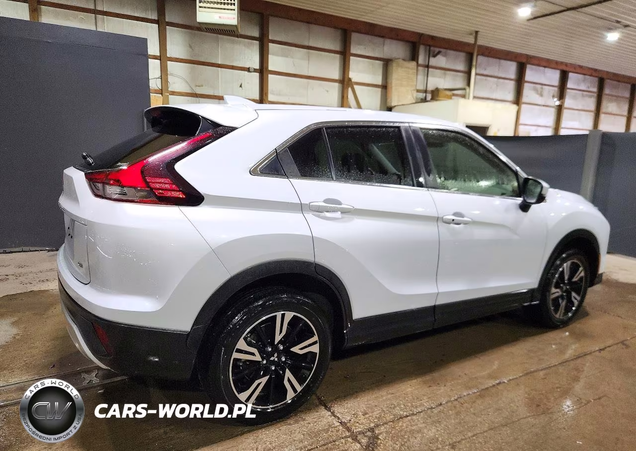 2025 Mitsubishi Eclipse Cross Se VIN:JA4ATWAA3SZ010830 - 3