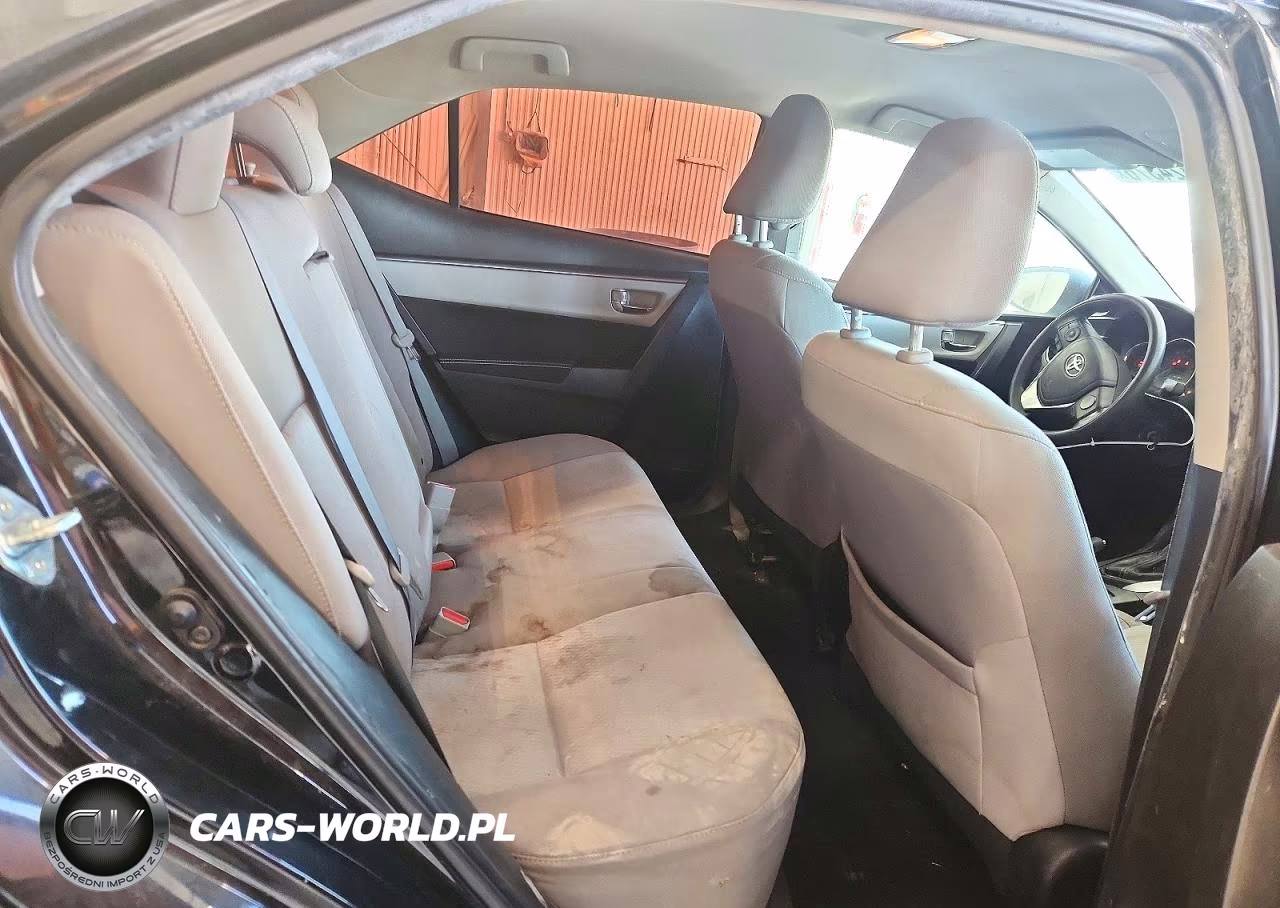 2016 Toyota Corolla Le Plus VIN:5YFBURHE2GP520492 - 10