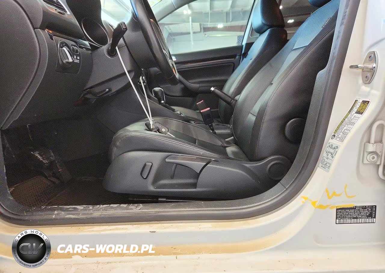 2012 Volkswagen Jetta Tdi VIN:3VWPL7AJ0CM670197 - 12