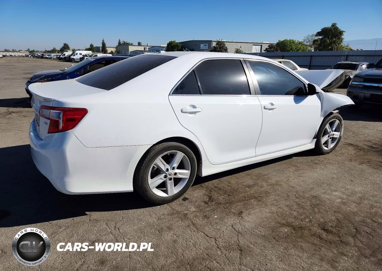 2012 Toyota Camry Se VIN:4T1BF1FK2CU131459 - 3