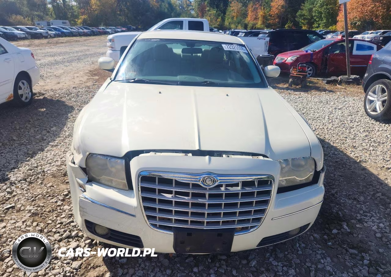 2009 Chrysler 300 Touring VIN:2C3KA53V99H618005 - 5