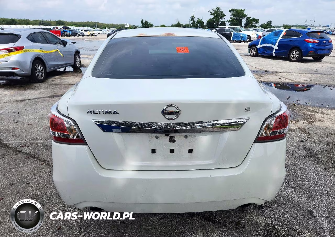2015 Nissan Altima 2.5 S VIN:1N4AL3AP1FN369962 - 6