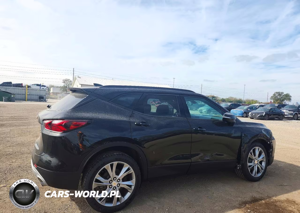 2020 Chevrolet Blazer 2Lt VIN:3GNKBHRS3LS568981 - 3