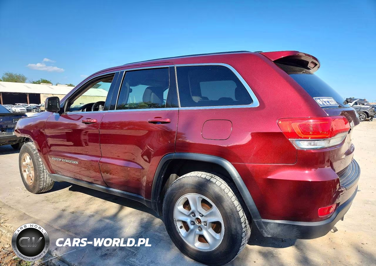 2017 Jeep Grand Cherokee Laredo VIN:1C4RJEAG9HC712613 - 2