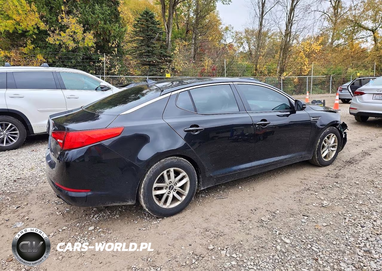 2011 Kia Optima Lx VIN:KNAGM4A7XB5178426 - 3