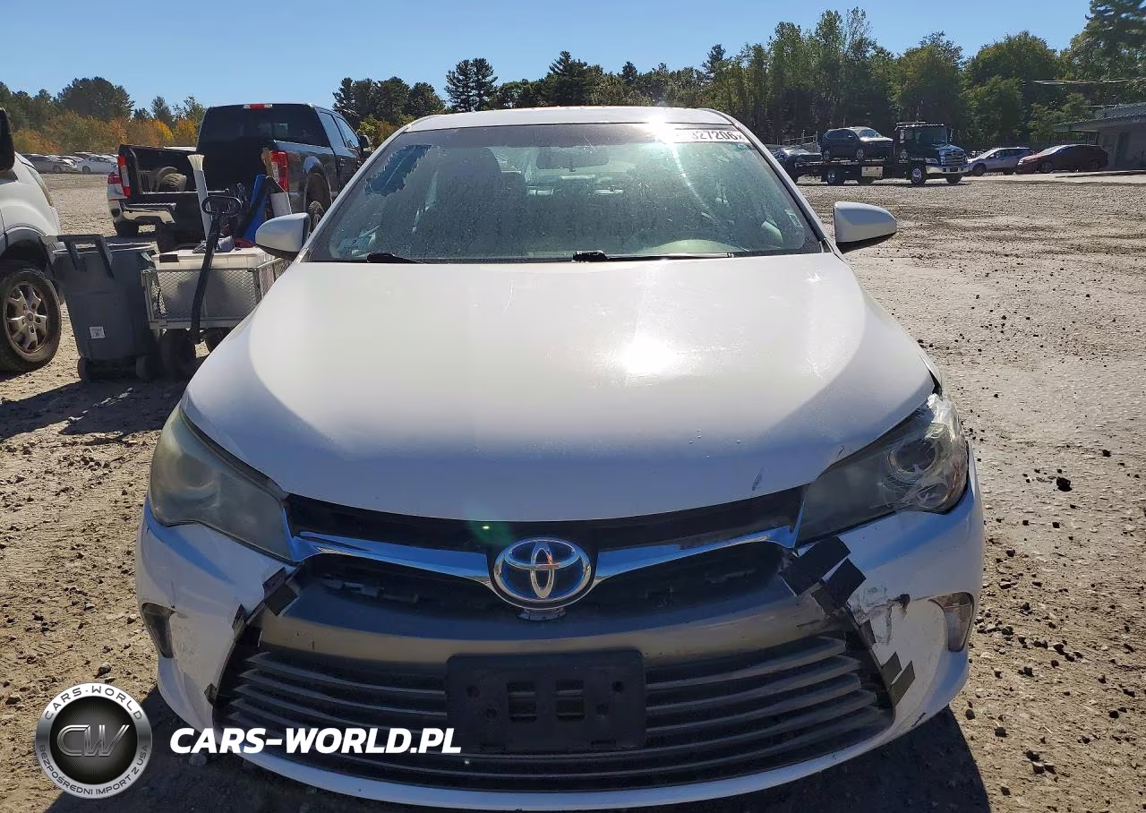 2016 Toyota Camry Hybrid Le VIN:4T1BD1FK6GU188064 - 5