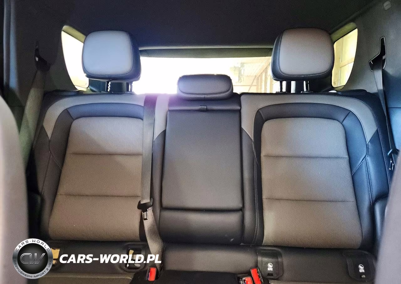 2025 Chevrolet Equinox Lt VIN:3GNAXHEG7SL223332 - 10