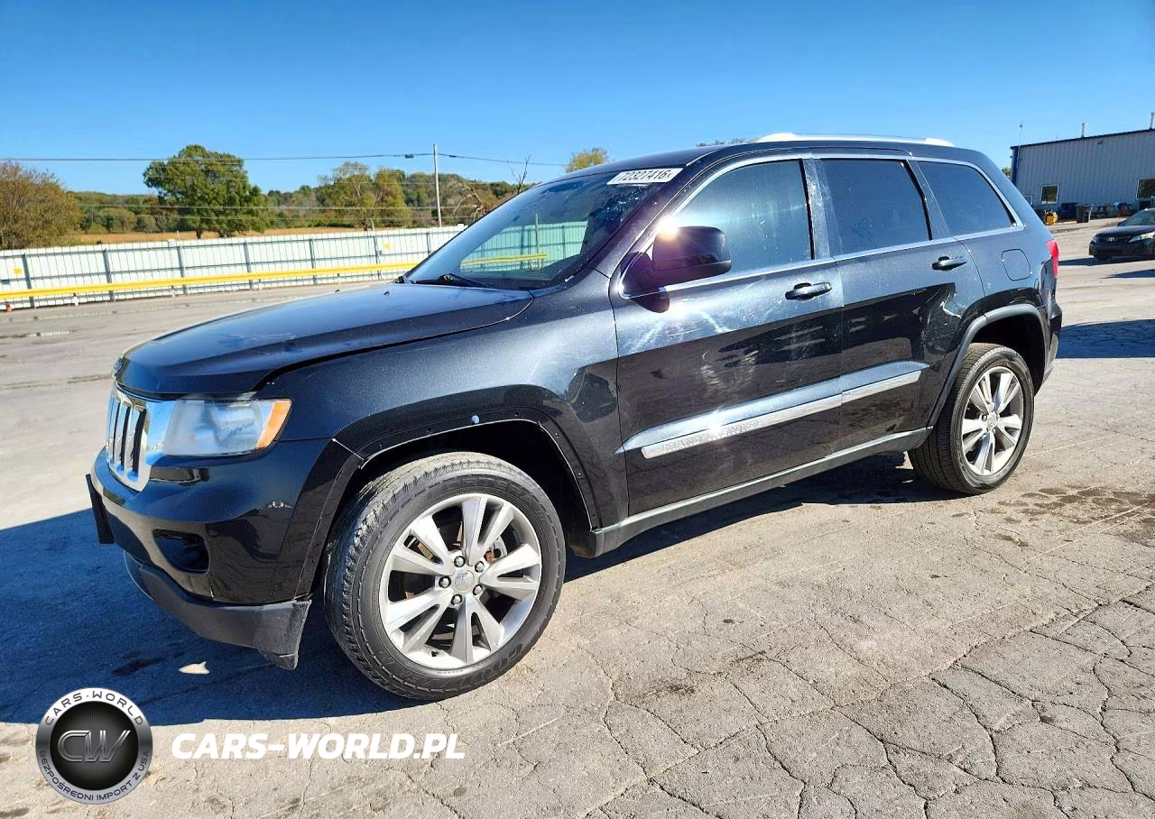 2013 Jeep Grand Cherokee Laredo VIN:1C4RJFAG5DC537714 - 1
