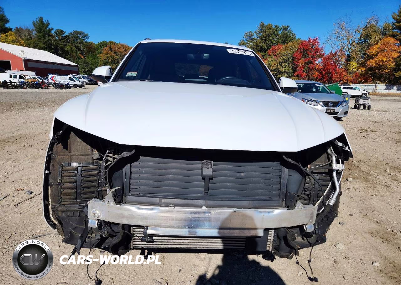 2018 Audi Q5 Prestige VIN:WA1CNAFY7J2199940 - 5