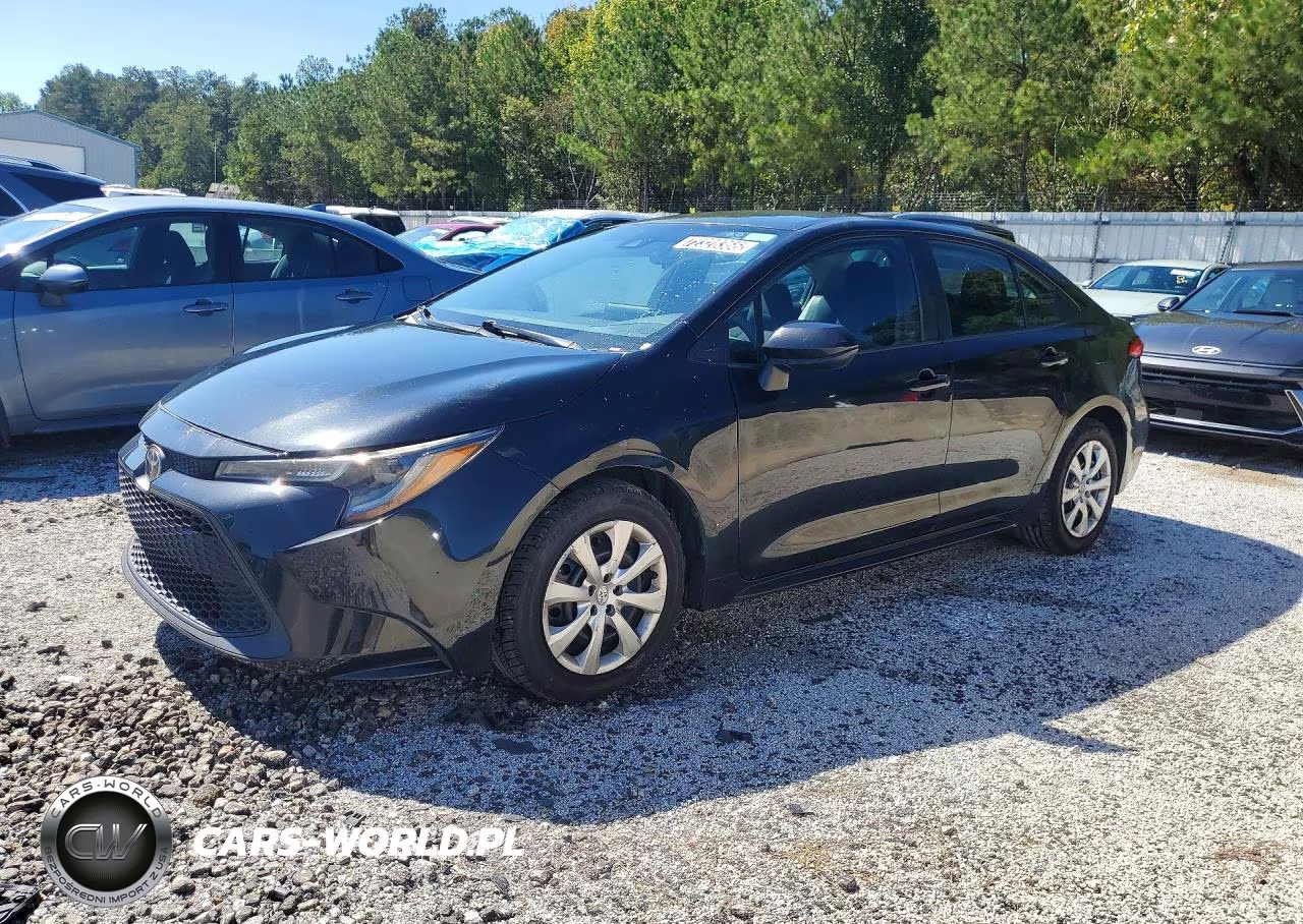 2021 Toyota Corolla Le – zdjęcie 1 z 12