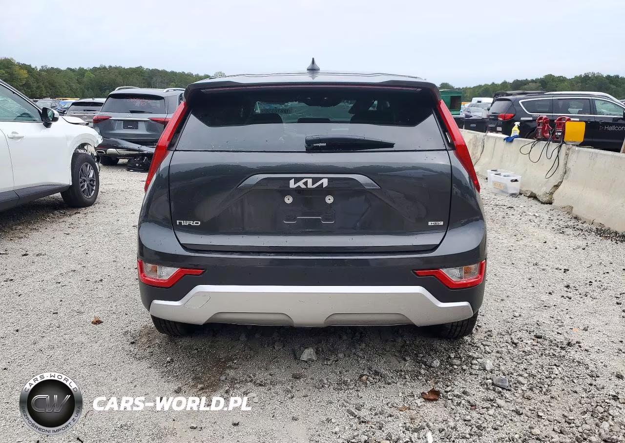 2026 Kia Niro Lx VIN:KNDCP3LE7T5325432 - 6