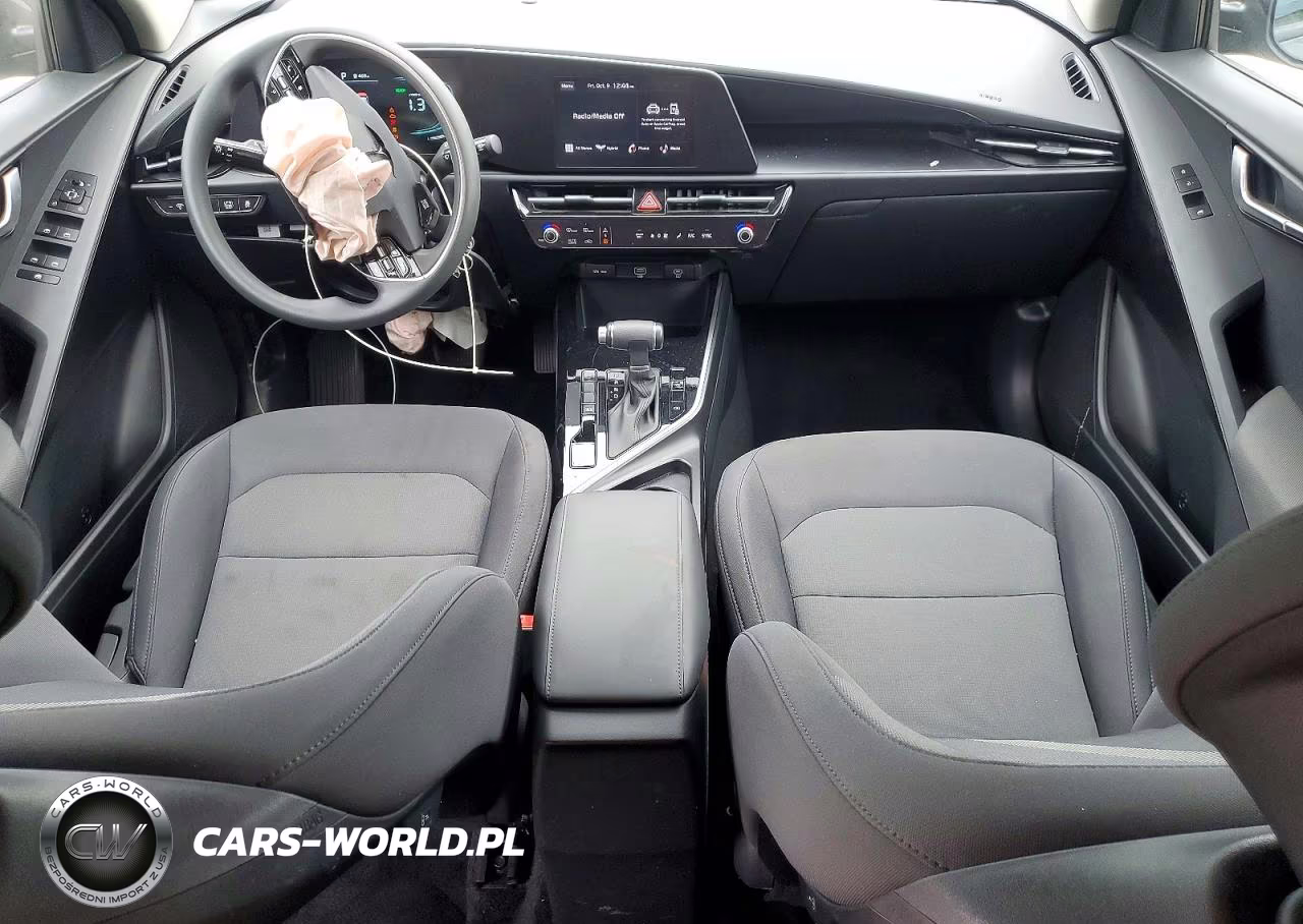 2026 Kia Niro Lx VIN:KNDCP3LE7T5325432 - 8