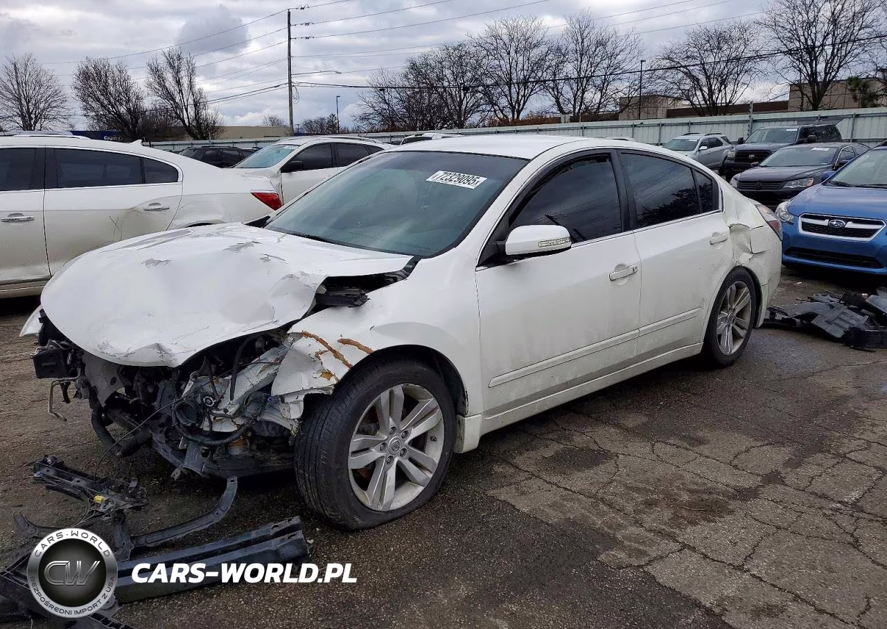 2011 Nissan Altima Sr – zdjęcie 1 z 12