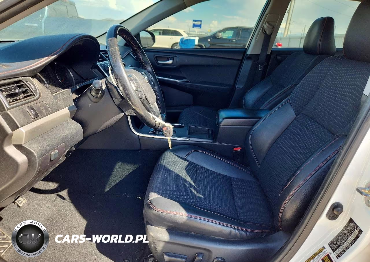 2015 Toyota Camry Se VIN:4T1BF1FK1FU112065 - 7