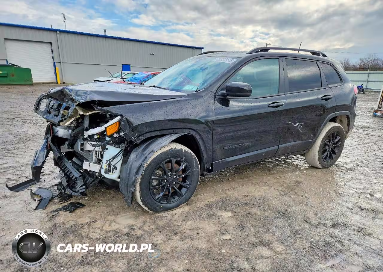 2023 Jeep Cherokee Altitude Lux