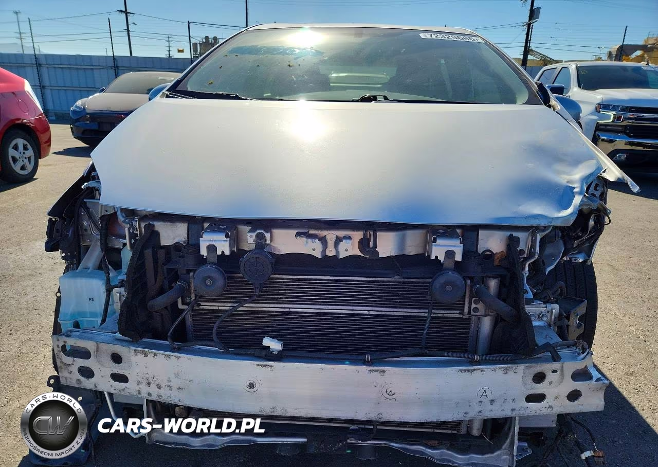 2014 Toyota Prius Four VIN:JTDKN3DU7E0359569 - 5