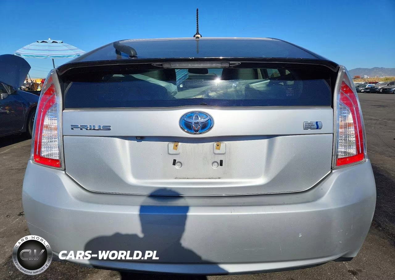 2014 Toyota Prius Four VIN:JTDKN3DU7E0359569 - 6