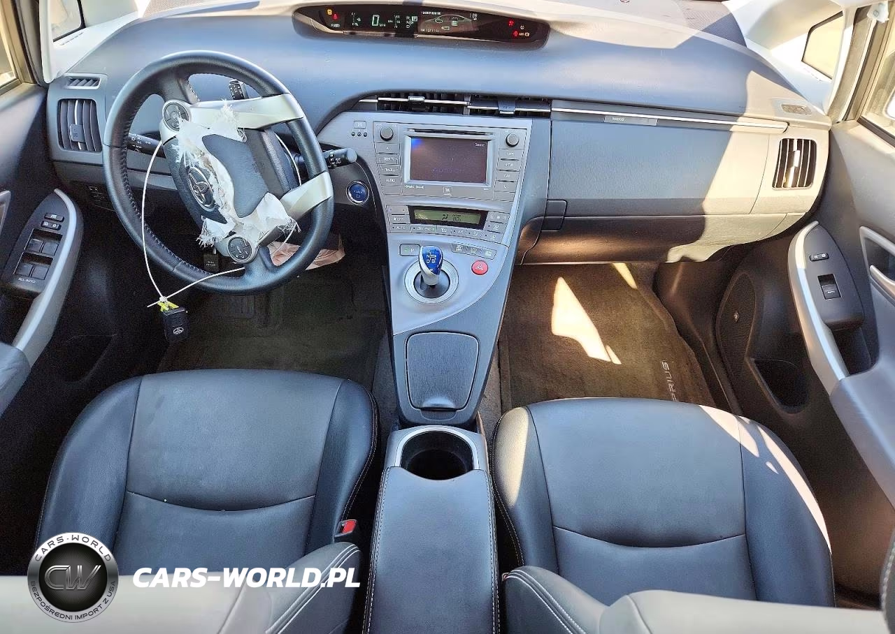 2014 Toyota Prius Four VIN:JTDKN3DU7E0359569 - 8
