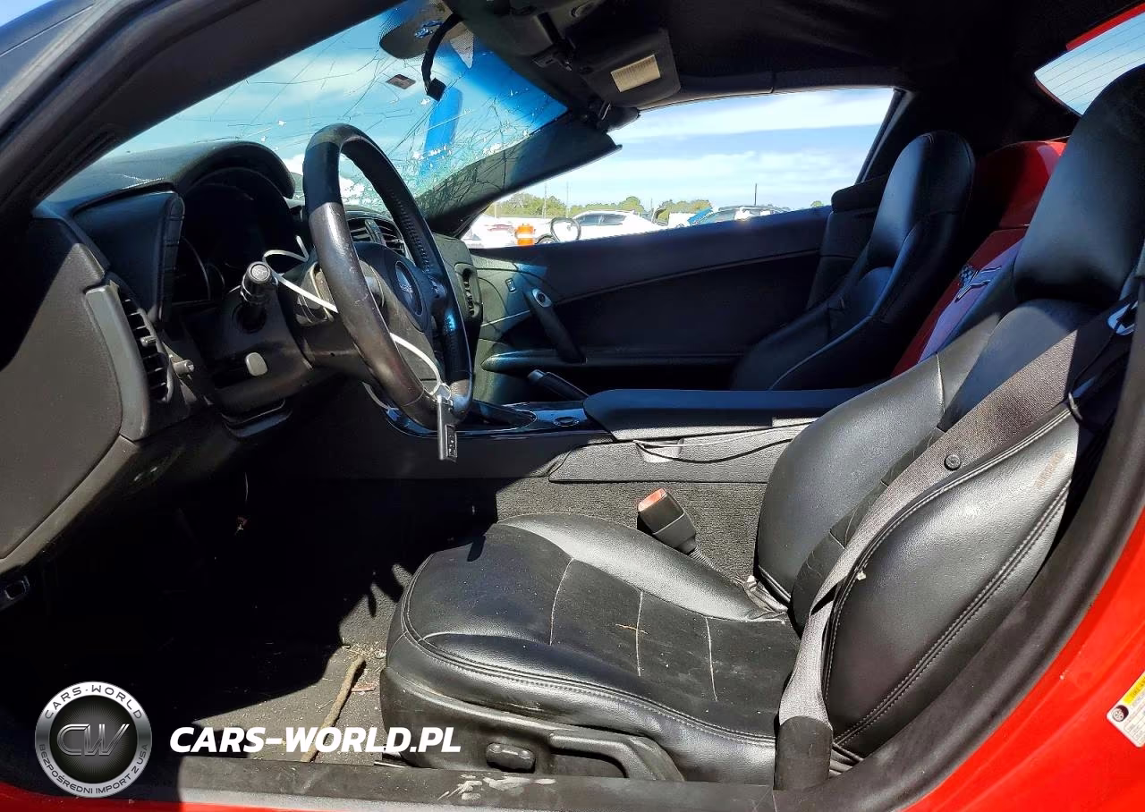 2010 Chevrolet Corvette Grand Sport VIN:1G1YU3DW6A5106912 - 7