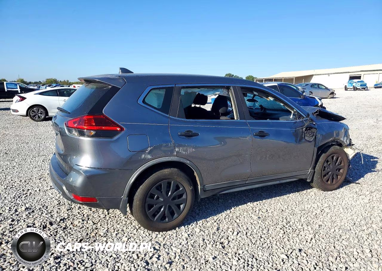 2017 Nissan Rogue S VIN:KNMAT2MTXHP592571 - 3